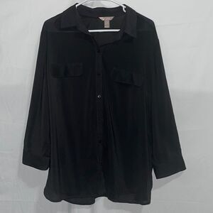 White stag black Flowey button-down blouse